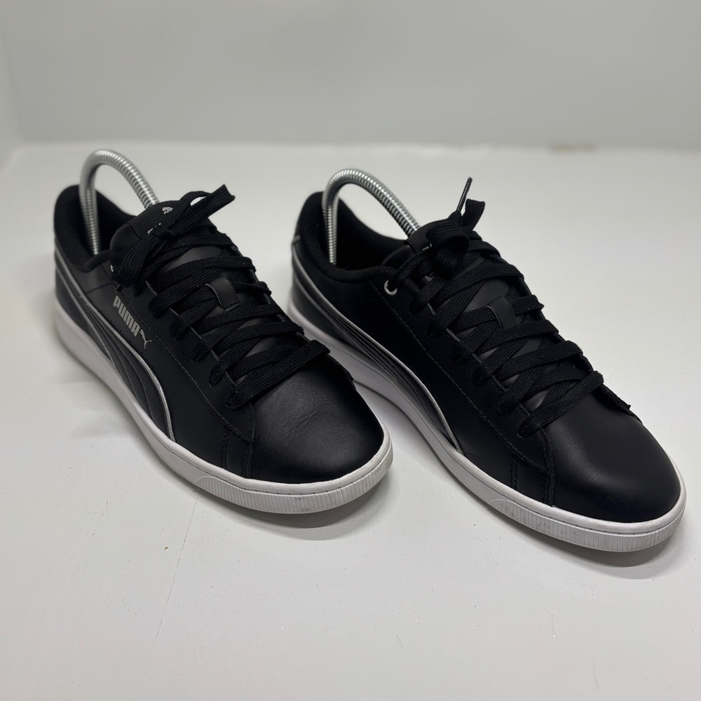 Puma Black Leather Sneakers Women’s 7.5 Classic Low Top White Sole Casual Shoes - Picture 3 of 13